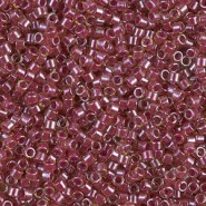 Miyuki Delica Perlen 11/0 - Cranberry lined peridot luster DB-283